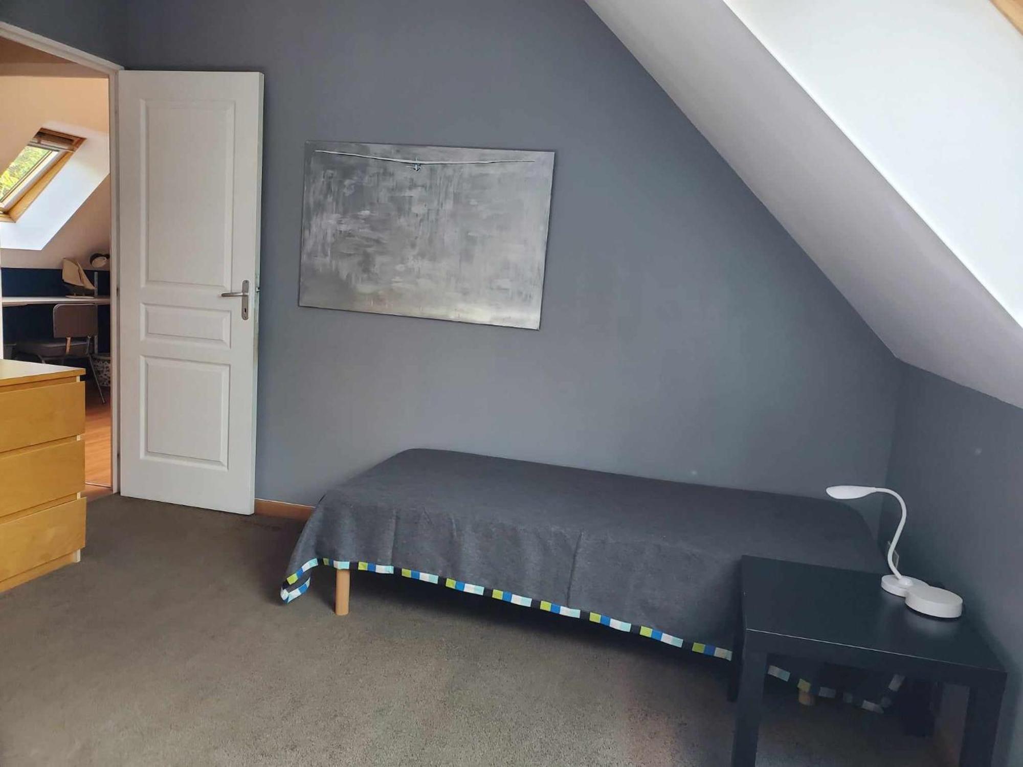 L Etablissement Gold Beach Propose 1 Hebergement , Maison 80M2 Avec Terrain 500M2, Parking Prive A 4 Min Du Port Artificiel D Arromanches, Services Accueil Personnalise, Lits Faits, Serviettes, Menage, Netflix, Wifi Ryes Eksteriør bilde